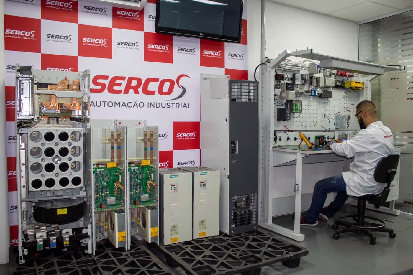 Laboratório de Eletrônica